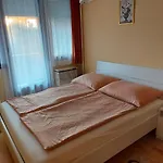 Eliza Haza Apartment